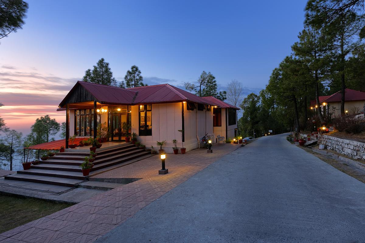 Hotel Arcadian Blue Pines Murree Zewnętrze zdjęcie