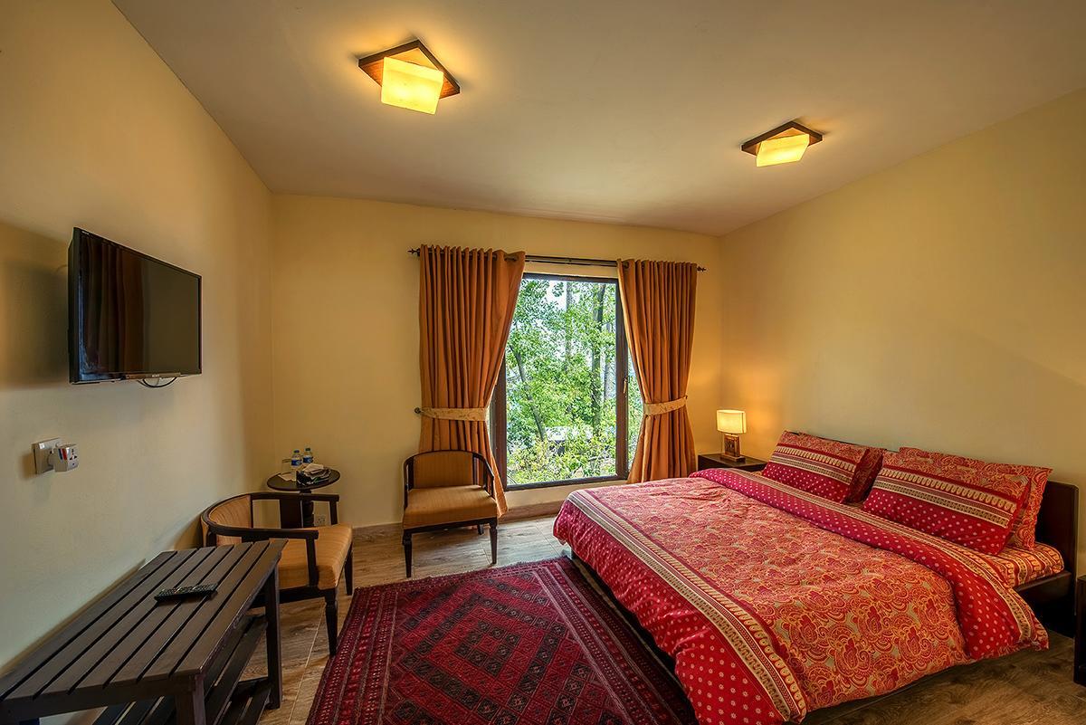 Hotel Arcadian Blue Pines Murree Zewnętrze zdjęcie