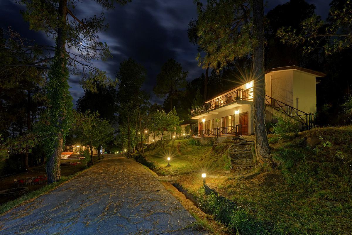 Hotel Arcadian Blue Pines Murree Zewnętrze zdjęcie