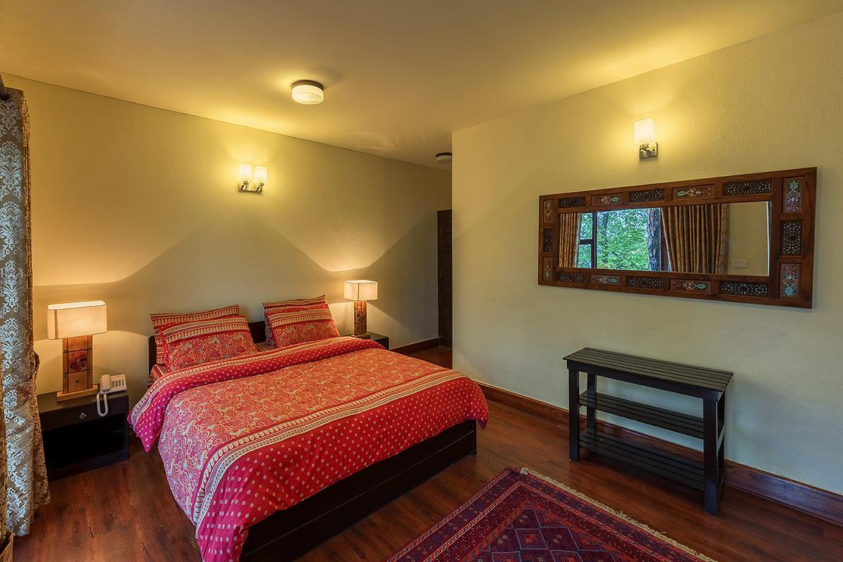 Hotel Arcadian Blue Pines Murree Zewnętrze zdjęcie